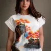 T-Shirt-Embroidery-China-Landscape